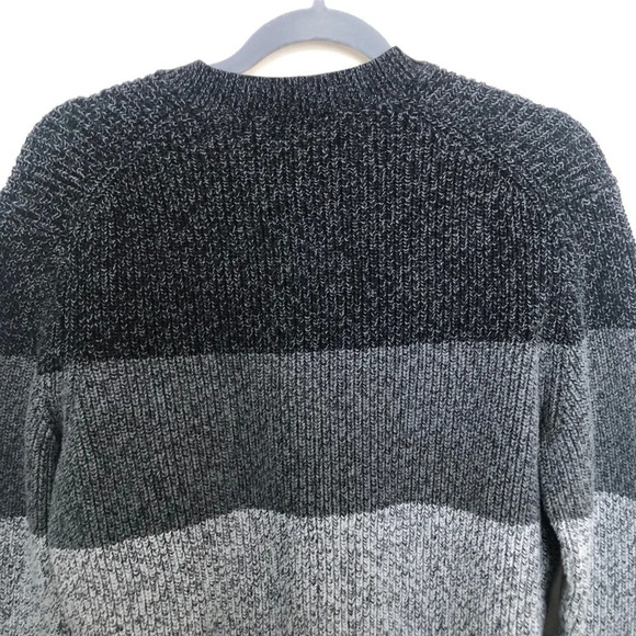 GAP Gradient Grey Long Sleeve Knit Sweater - Picture 10 of 12